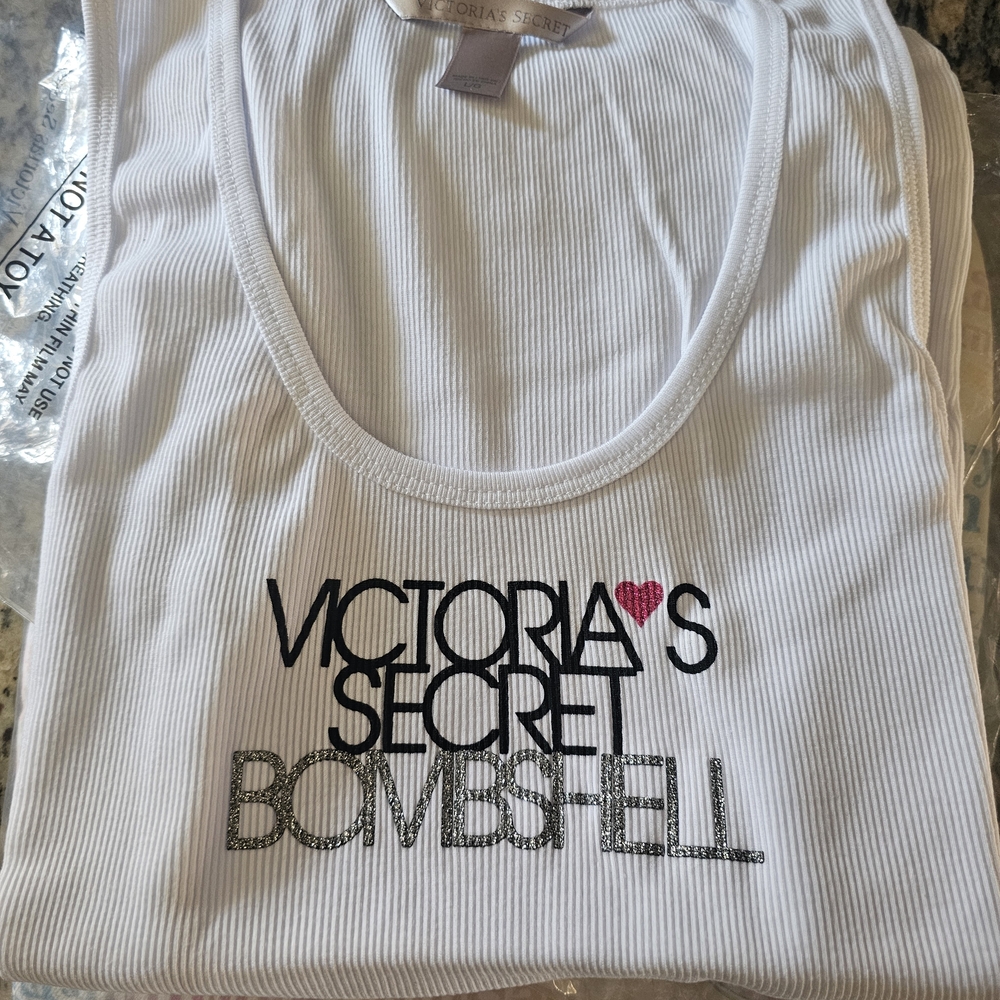 Victoria's Secret White Ribbed Tank with Logo and Pink Heart